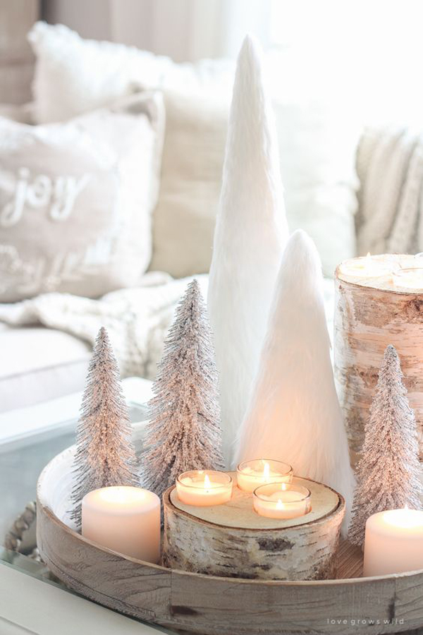 cozy-christmas-coffee-table-decor-with-mini-snowy-tree - Housetodecor.com