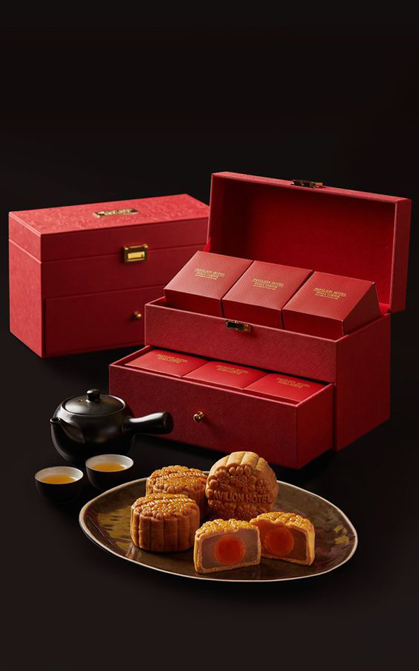red-mooncakes-chinese-new-year-hampers