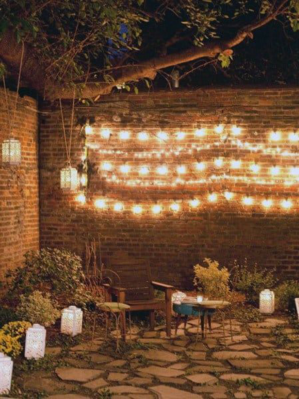 aesthetic-garden-light-for-fence-and-wall