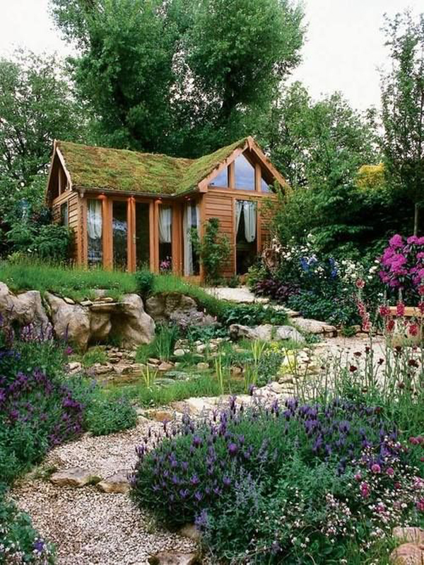 natural-wood-tiny-house-exterior-design
