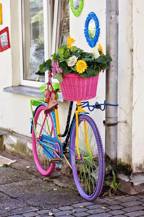 colorful-diy-bicycle-planter-ideas