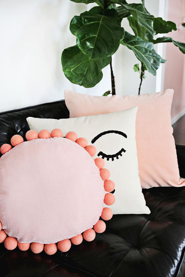 adorable-pink-sofa-cushion-ideas