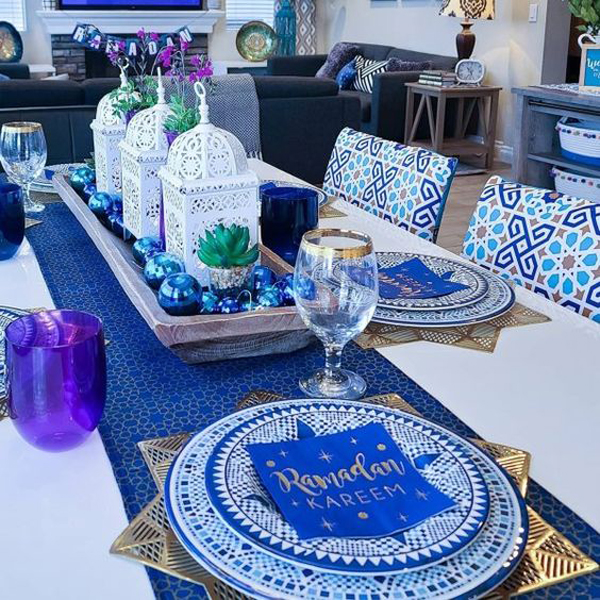 blue-ramadan-table-decoration-with-morrocan-style