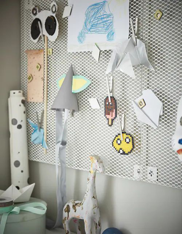 kids-memo-board-with-magnets