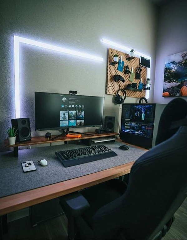 minimal-gaming-desk-with-neon-lights