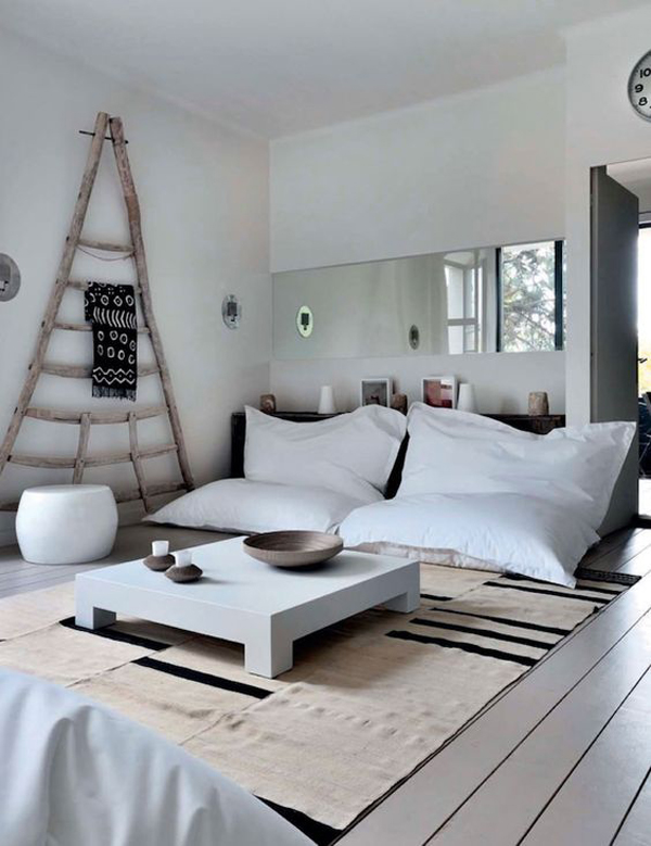 minimalist-floor-living-room-with-japanese-style