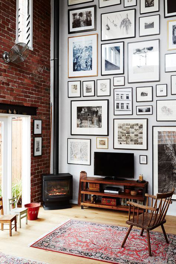 awesome-industrial-gallery-wall-with-exposed-brick