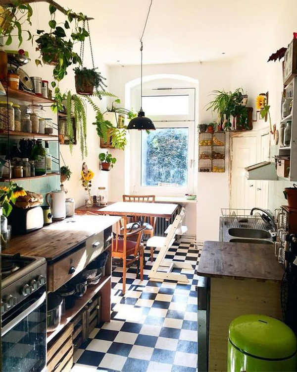 cozy-boho-kitchen-design-with-bright-space