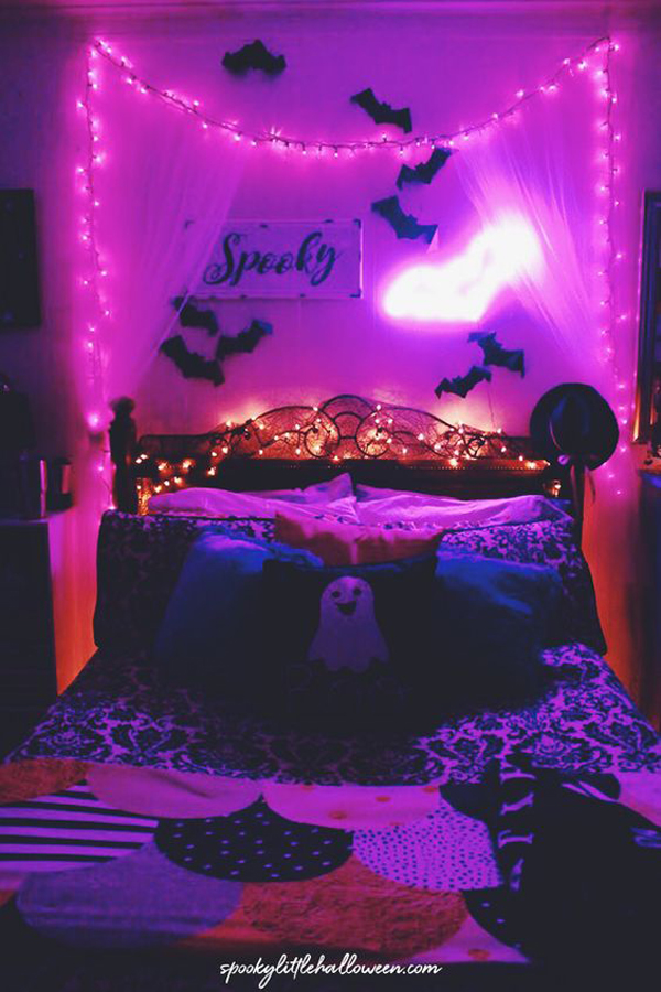 neon-halloween-bedroom-lighting