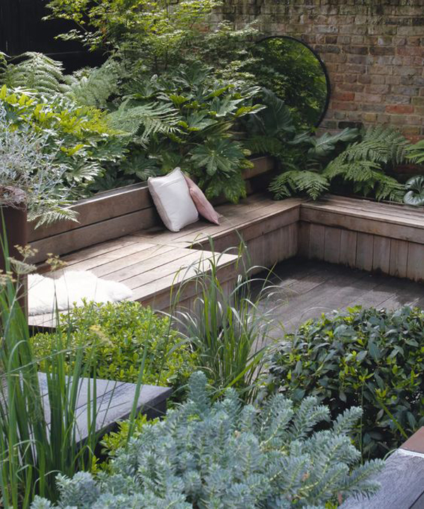 small-garden-ideas-with-sunken-lounge-area