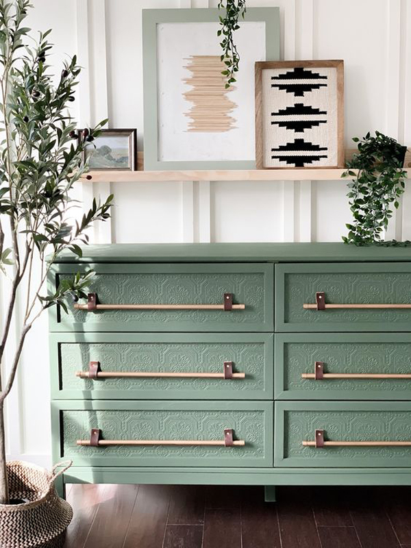 boho-style-furniture-with-tarva-dresser-painting