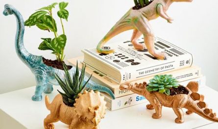 cheap-diy-dinosaur-toys-planters