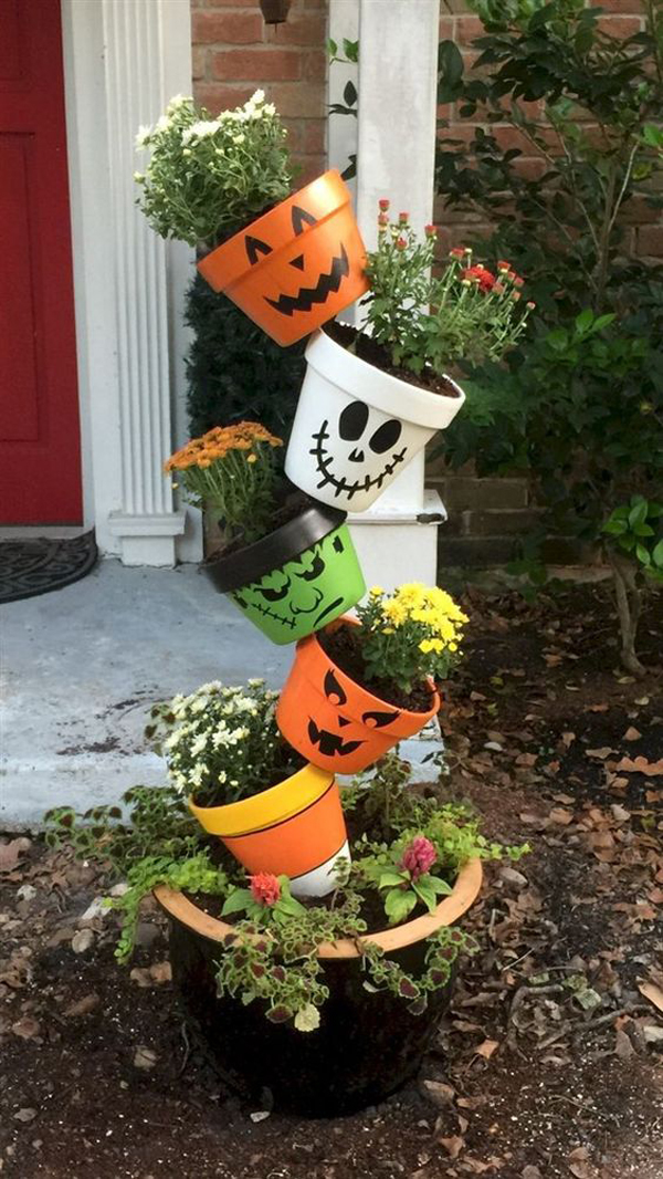 standing-halloween-planter-pot-design