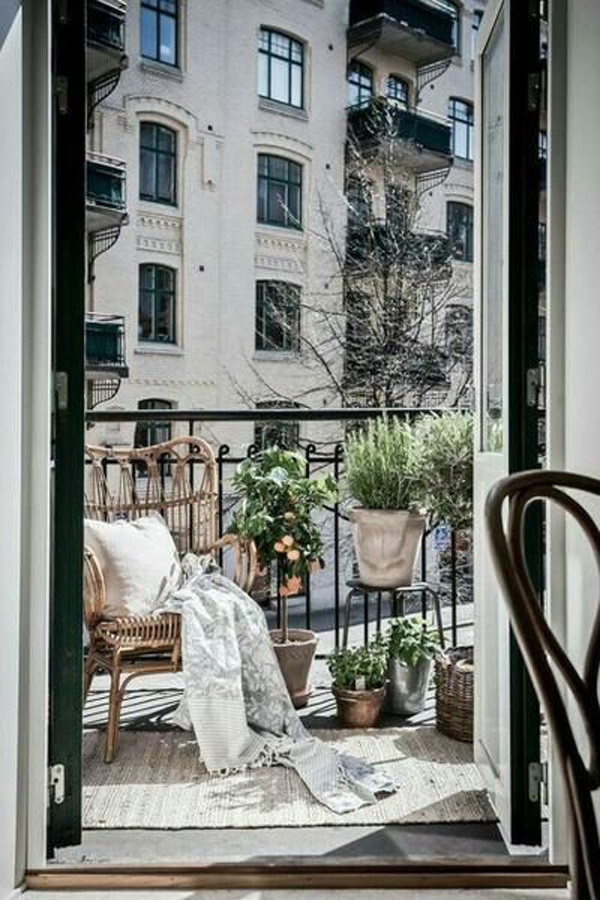 beautiful-french-balcony-garden