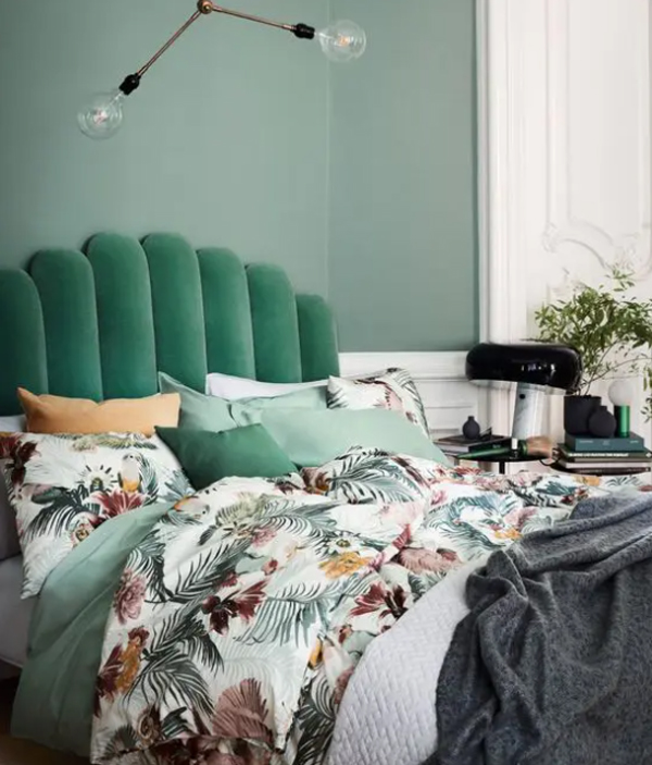elegant-velvet-headboard-bedroom