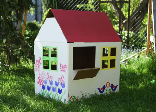 small-cardboard-playhouses-for-garden
