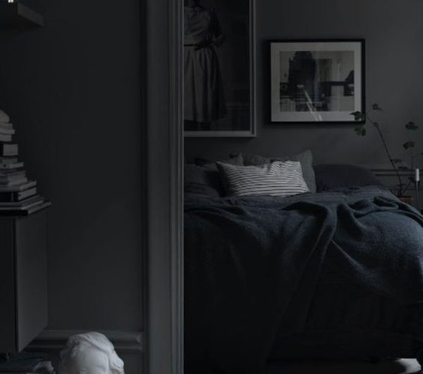 20 Aesthetic Black Bedroom Ideas That Most Trendy