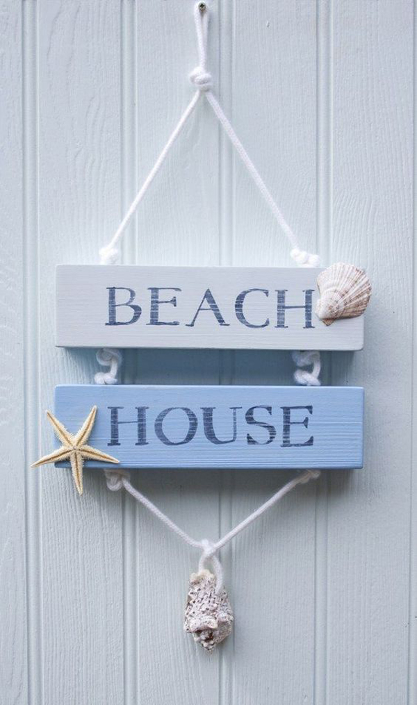 beach-door-sign-with-seashells
