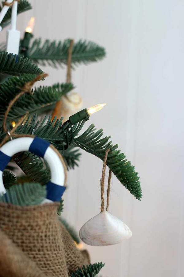 simple-diy-seashells-christmas-ornament