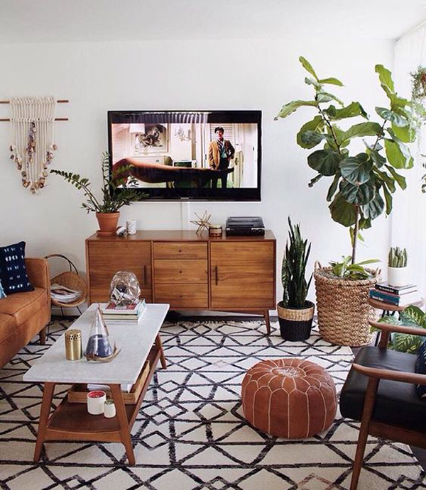 bohemian-living-room-with-tv-areas