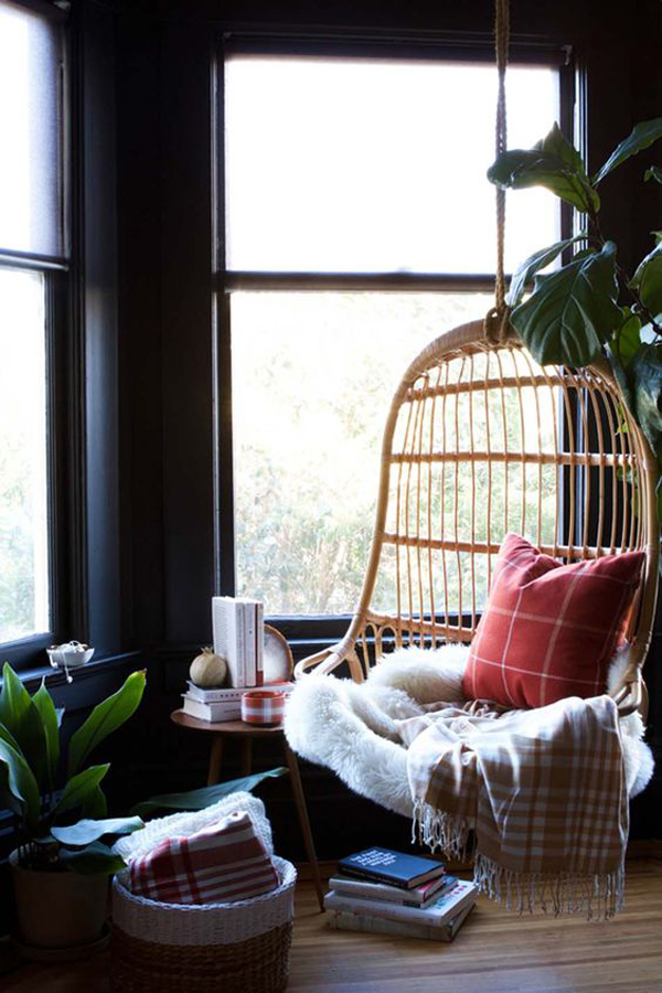 cozy-hanging-chairs-for-small-nook
