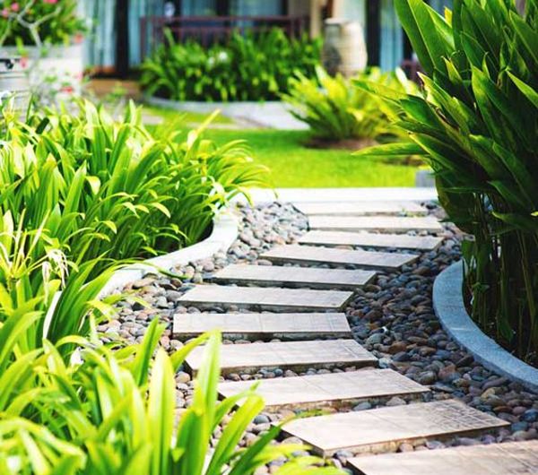 20 Inspiring Stepping Stone Ideas To Beautify Your Garden