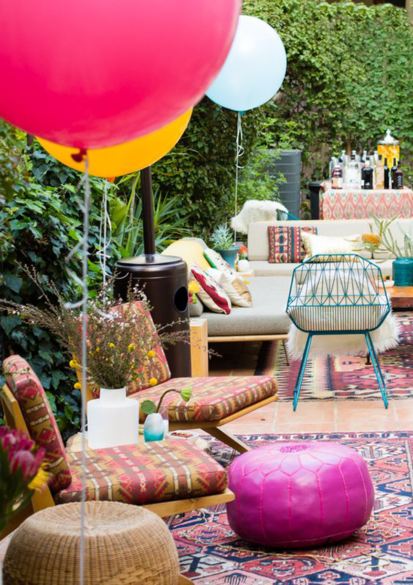 boho-backyard-ideas-with-outdoor-living-spaces