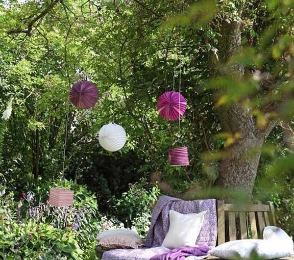 How To Make Cozy Seating Area Around Trees