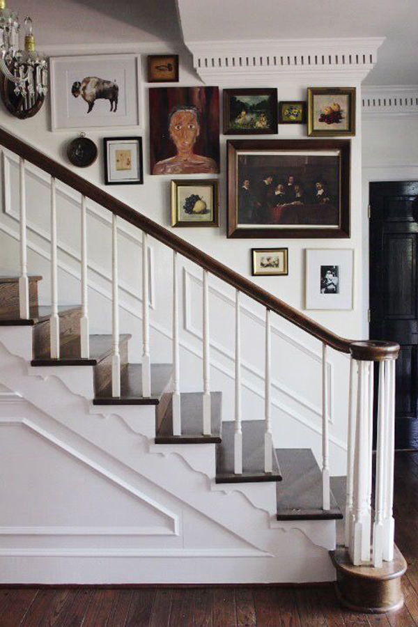 small-gallery-artwork-for-your-stairs