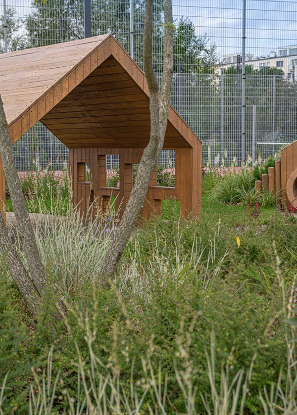 botanica-playground-ideas-with-playhouses