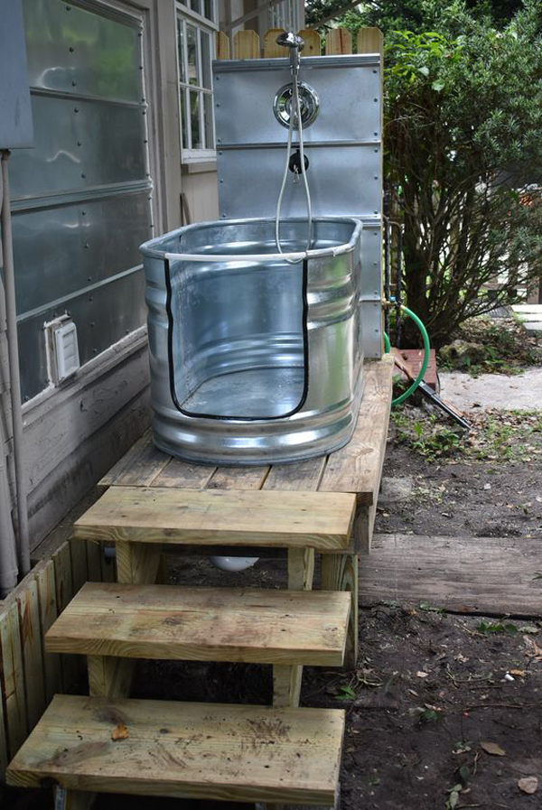 dog-washing-station-with-metal-material