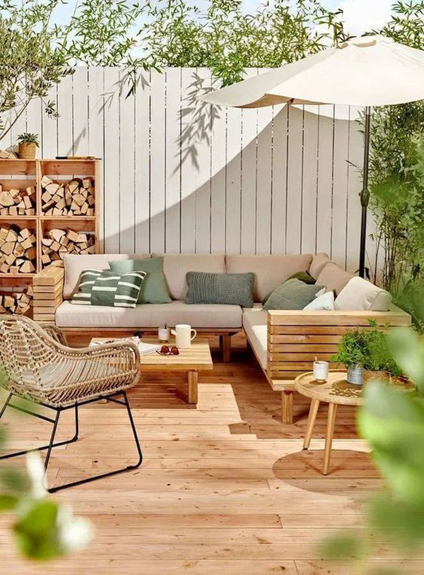 summer-outdoor-living-room-with-wood-accents