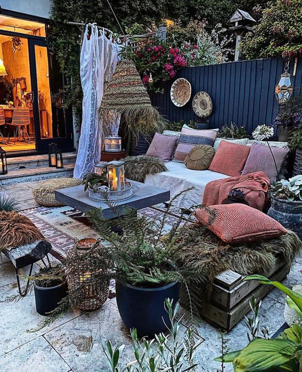 outdoor-living-area-with-bohemian-style