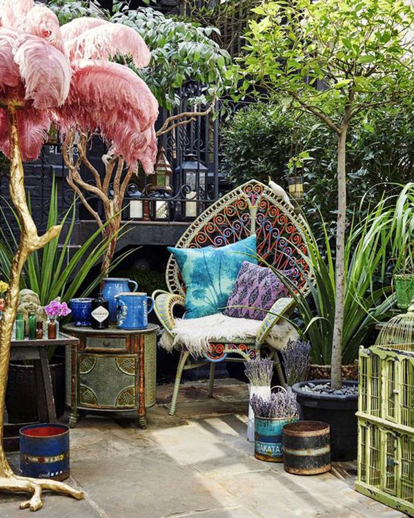 repurposed-furniture-and-acessories-for-boho-style-garden