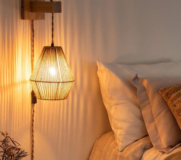 How To Choose Lamps For Cozy Bedroom