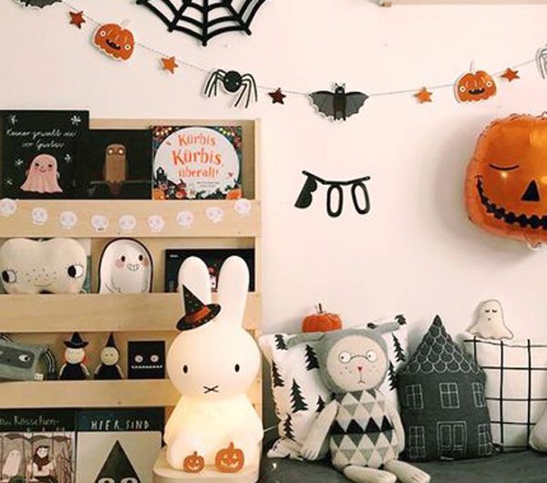 15 Cool And Fun Halloween Decorations For Kids