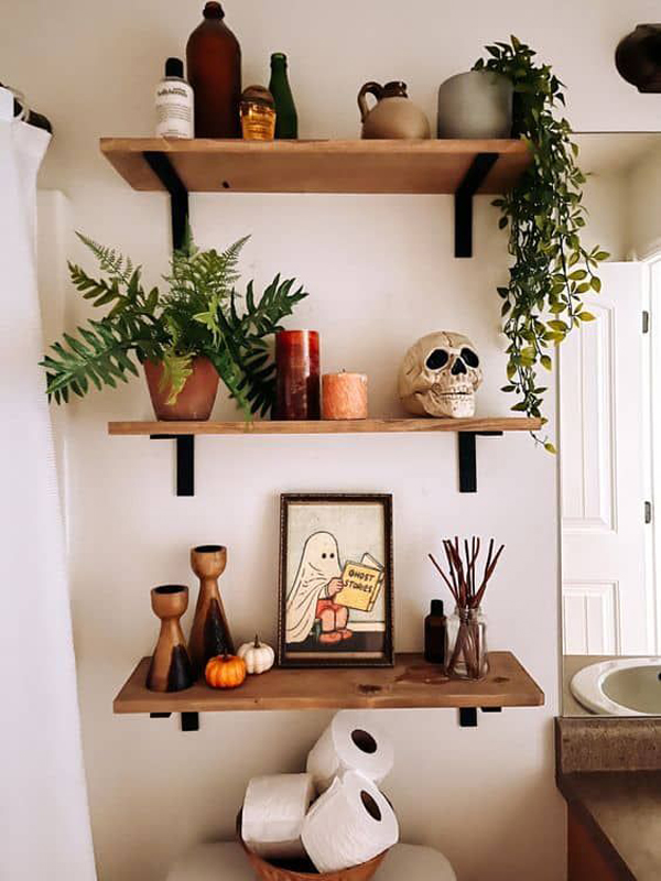 wood-halloween-bathroom-shelf