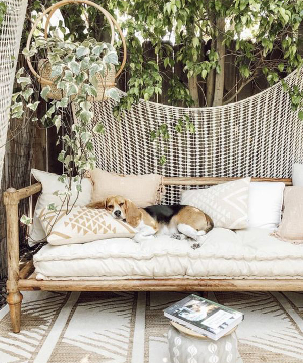 fun-outdoor-bed-ideas-like-a-holiday