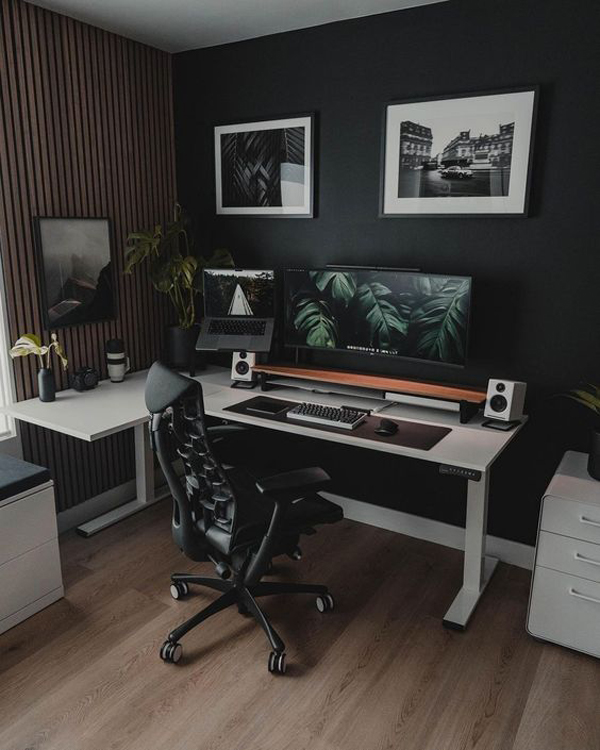 minimalist-gaming-room-with-black-accents