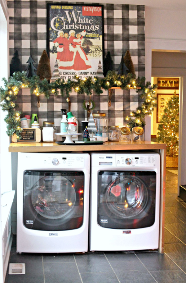 rustic-chic-christmas-laundry-room-with-greenery