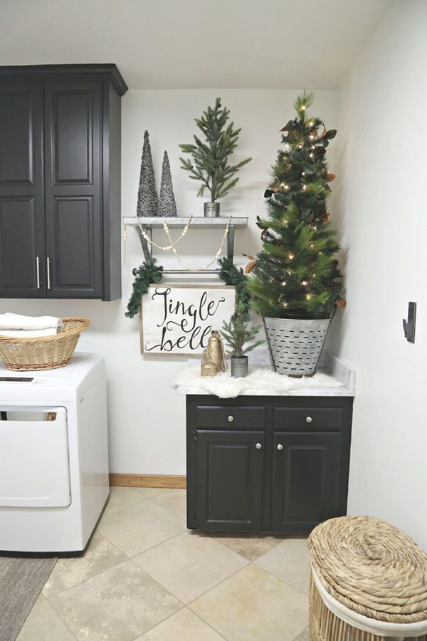small-christmas-laundry-room-with-trees