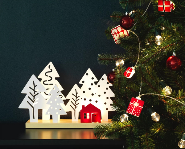 small-christmas-tree-light-decor