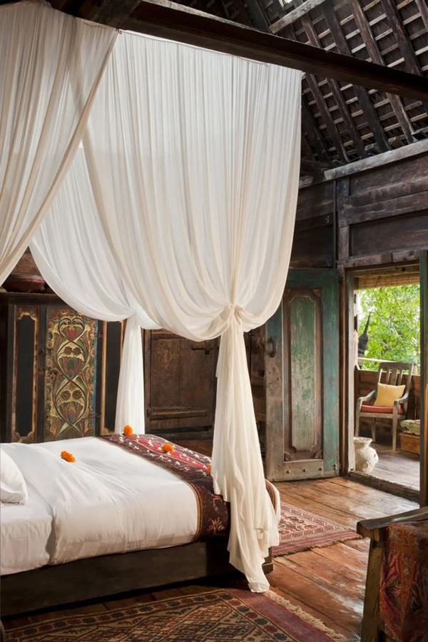 cozy-balinese-bedroom-style