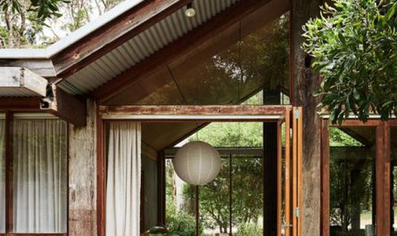 natural-and-sustainable-house-facade-design